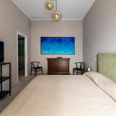 Nido Di With 2 Bedrooms, Historical Center * Noto
