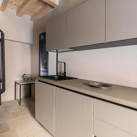 Nido Di With 2 Bedrooms, Historical Center