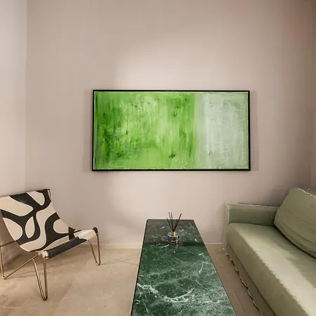 Nido Di With 2 Bedrooms, Historical Center